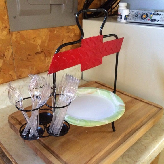 Paper plate / Utensil Organizer by BarroneFarm on Etsy