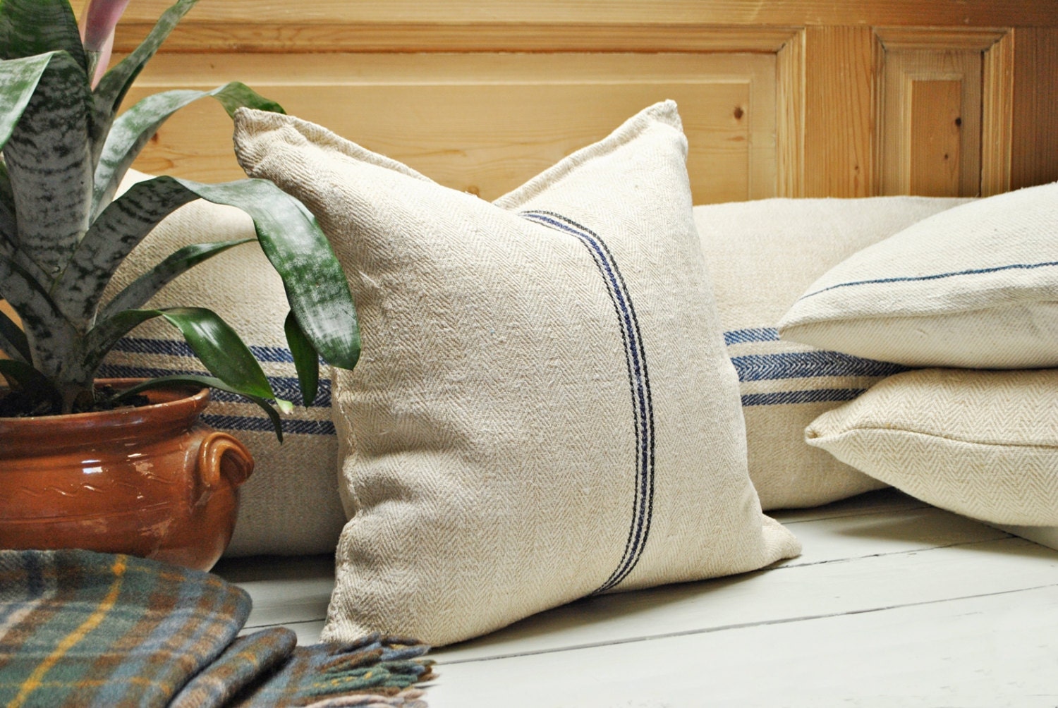 Authentic Grain Sack Pillow Cover / Antique linen / by Medreana