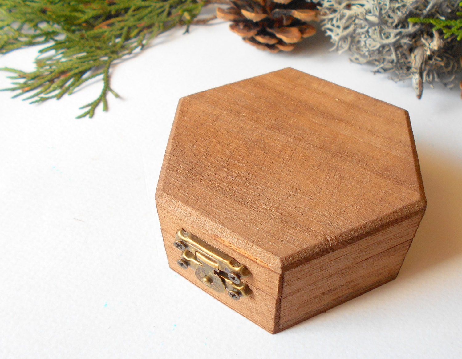 Wooden box hexagon shaped box unfinished wooden box with