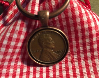 1957 Penny Keychain #60 - Antique Copper
