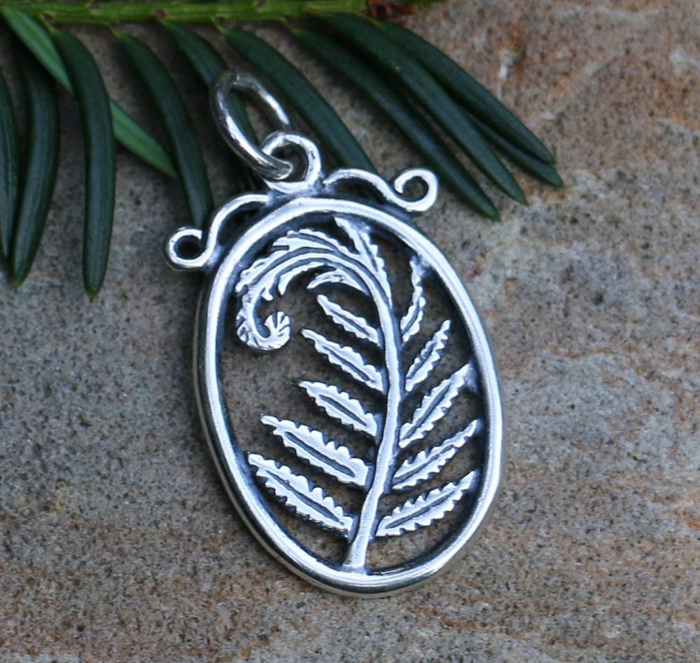 FERN Sterling Silver Pendant Necklace New Zealand All in black