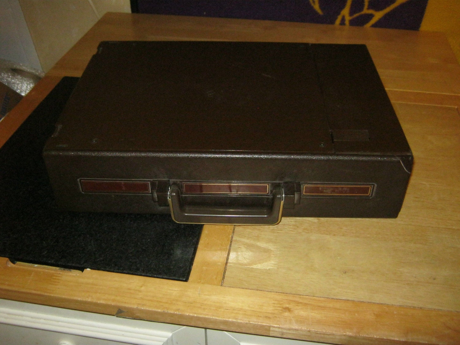 Vintage portable briefcase overhead projector 3M Very by JERSEYDEN