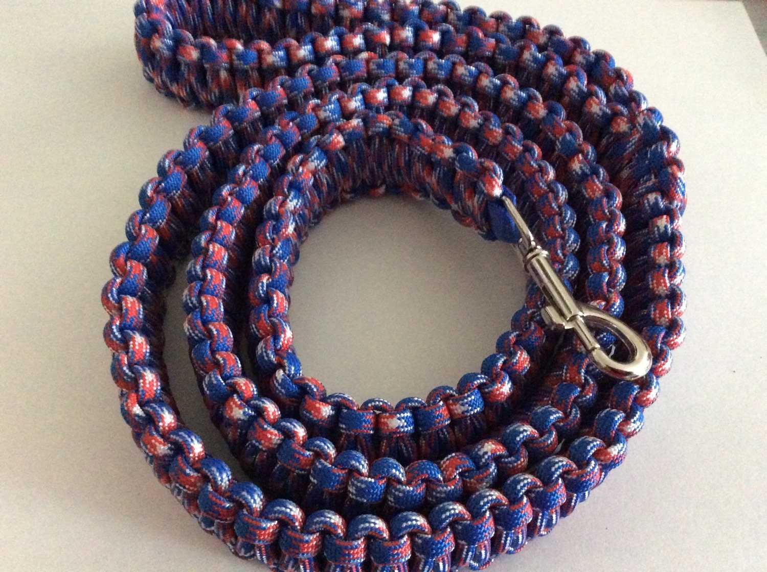 Paracord Dog Leash USA Dreams by MaxwellDHSOriginals on Etsy
