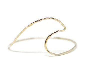 Wave Bracelet, Ocean Wave Bangle in Sterling Silver or Gold Filled, Beachy Bracelet