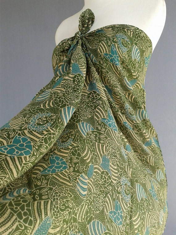 Silk Sarong Satin 2 Yard Batik Indonesian Dressmaking Fabric 