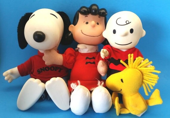 peanuts gang plush dolls