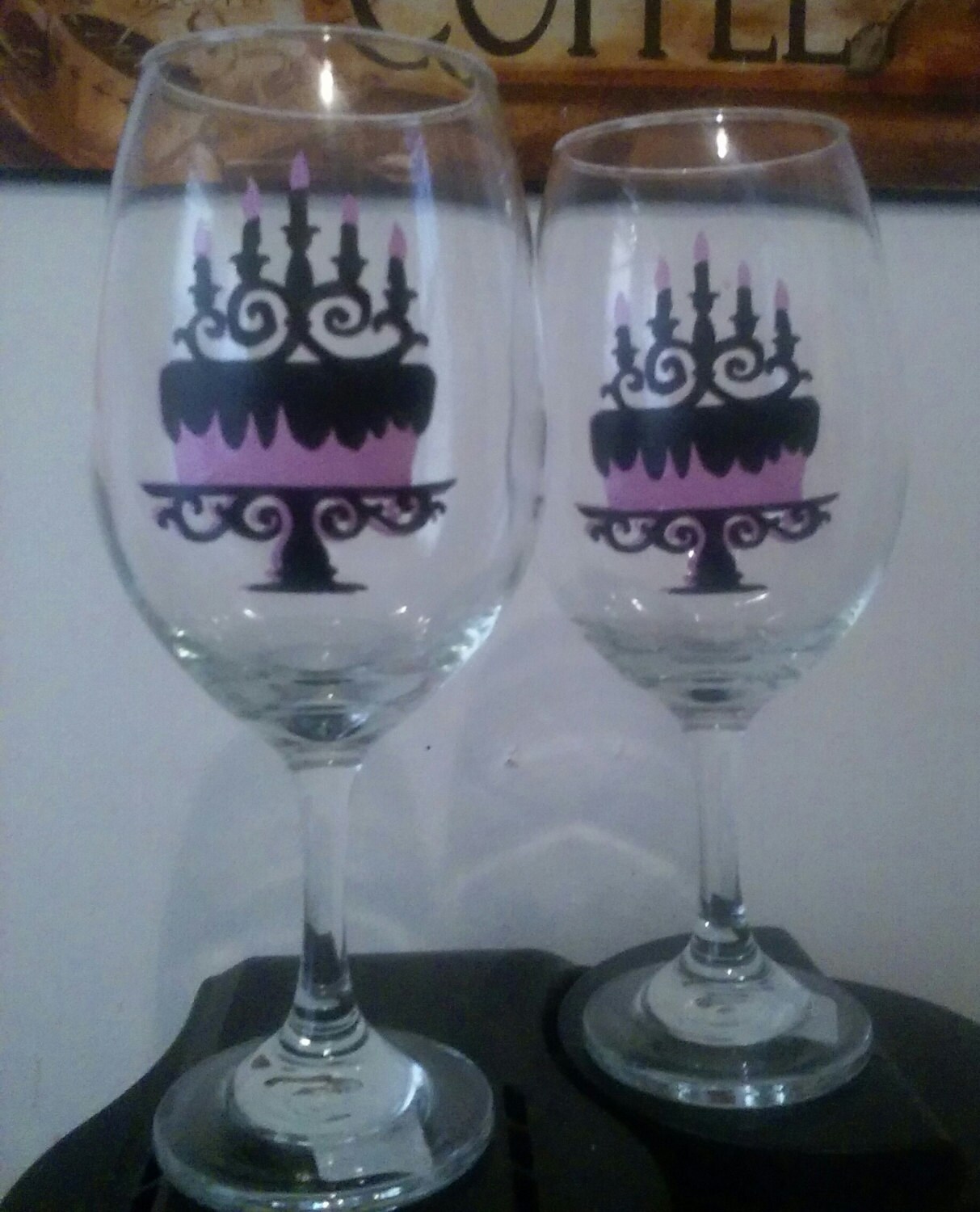 Fancy birthday cake wine glass set