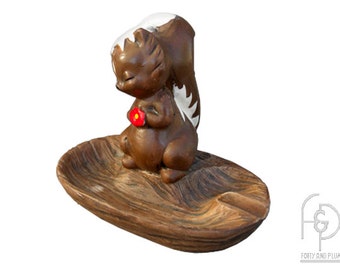 1960’s Fun Ceramic Stylized Skunk Holding a Flower Novelty Ashtray/Catchall