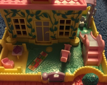 polly pocket mat