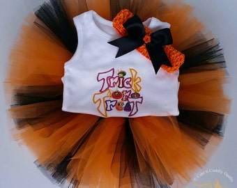 Baby Halloween Costume, Girl Halloween Tutu, Baby girl Halloween Costume, Trick or Treat Baby Halloween Costume, Baby Shower gift, Baby tutu