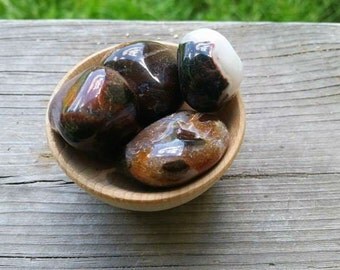 Sardonyx Tumbled Gemstone, Polished Sardonyx, Healing Crystal, Chakra Stone, Rocks and Minerals 0.75-1.75 inches average, QTY 1