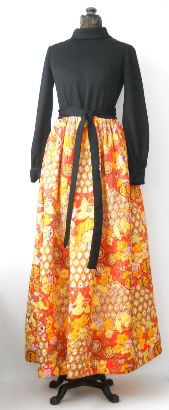 vintage hostess gown