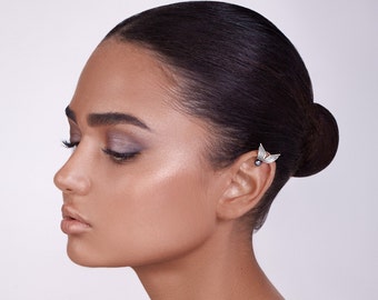 Silver Wings Ear Cuff with Pearl - ear cuff no piercing , ear cuff , silver ear cuff , wings ear cuff , fantasy wedding , fantasy jewelry