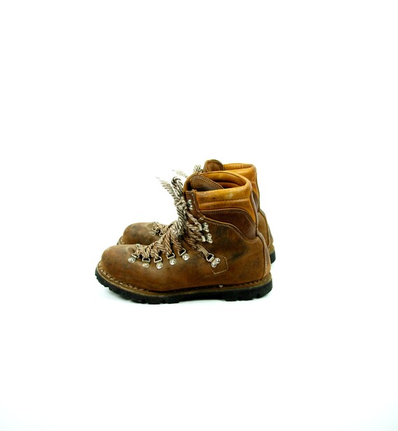 leather boots vibram sole