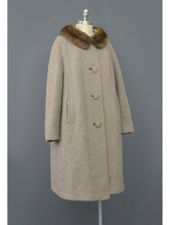 SALE 50s Coat Brown Rabbit Fur Collar Boucle Wool Coat
