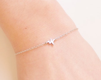Tiny Heartbeat Bracelet, Sterling Silver Pulse Bracelet, Dainty Bracelet, Delicate Bracelet, Simple Chain Bracelet, Everyday Jewelry