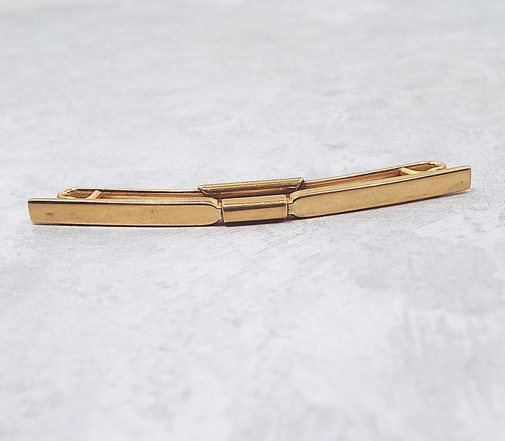 Vintage Collar Clip Collar Clip Gold Tone Swank by SharkysWaters