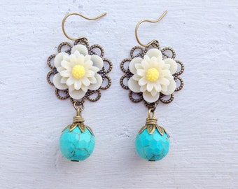 Turquoise Earrings/Daisy Earrings/Boho Earrings/Woodland Wedding Earrings/Flower Earrings/Rustic Wedding Earrings/Boho Bridesmaid Earrings