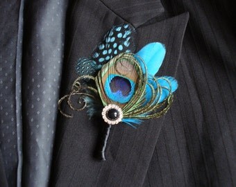 Peacock Feather Boutonniere, Peacock Boutonniere, Peacock and Pearl Boutonniere, Peacock Wedding Boutonniere or Corsage, Groomsmen, Groom