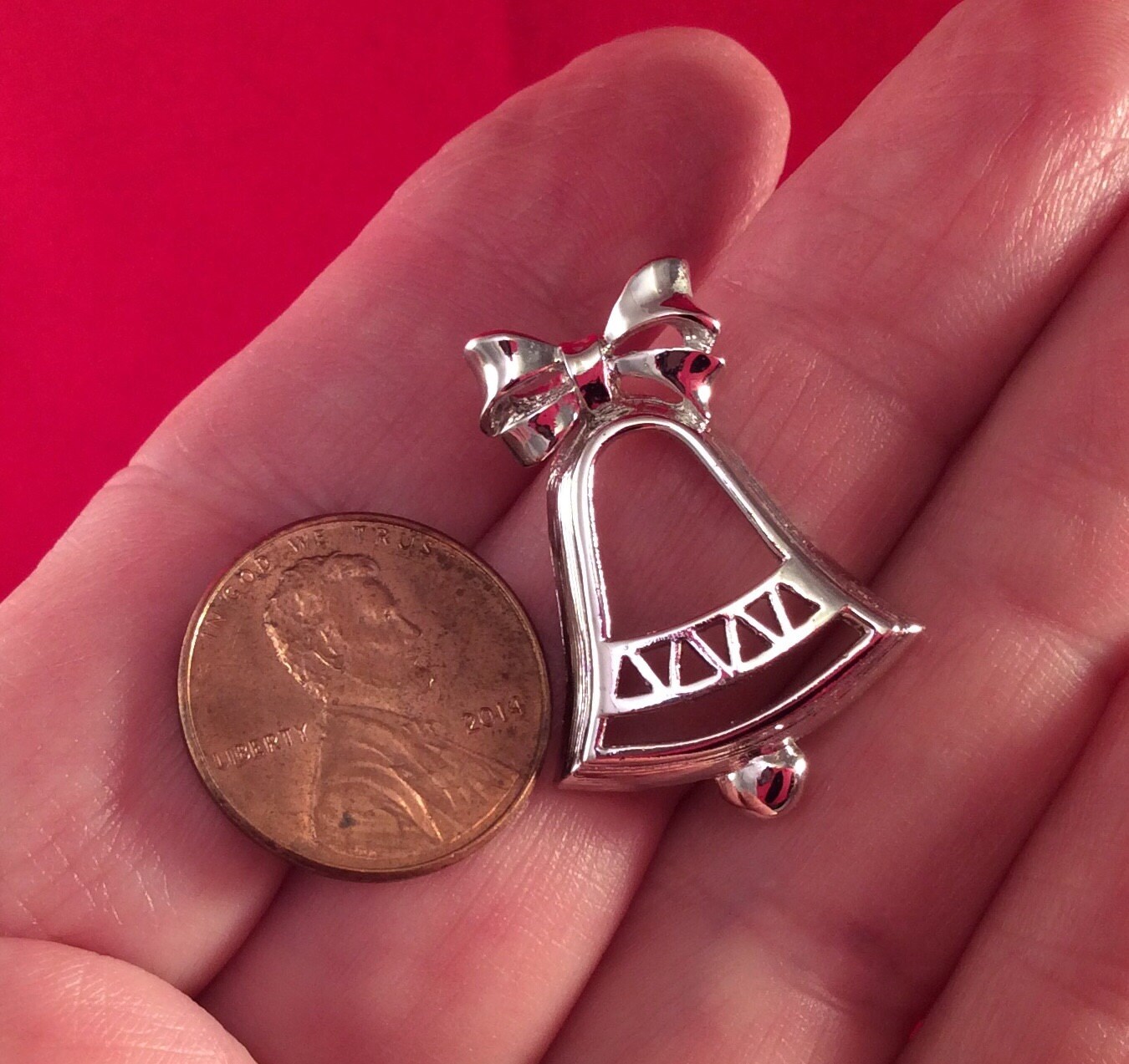 Vintage Christmas Bell Lapel Pin. Silvertone Tie Tac. Holiday