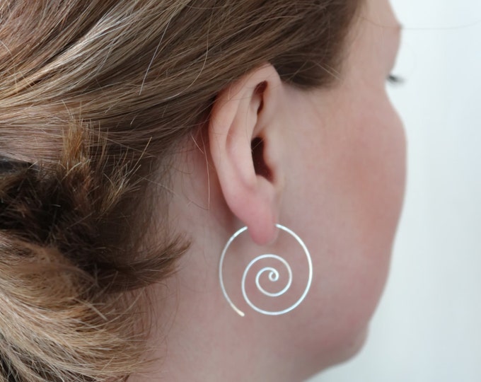 Silver Hoop Earrings Spiral Hoop Earrings Swirl Earrings Spiral Earrings Silver hoop Earing Swirly Hoop Hoops Earrings Silver Hoop Earring