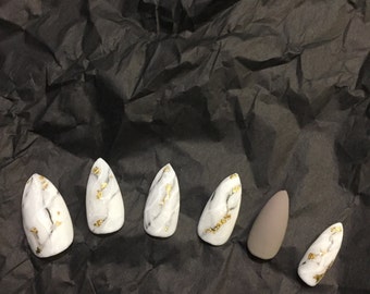 Fall for you, MARBLE x MATTE - press on nail / fake nail / gel nail / reusable nail