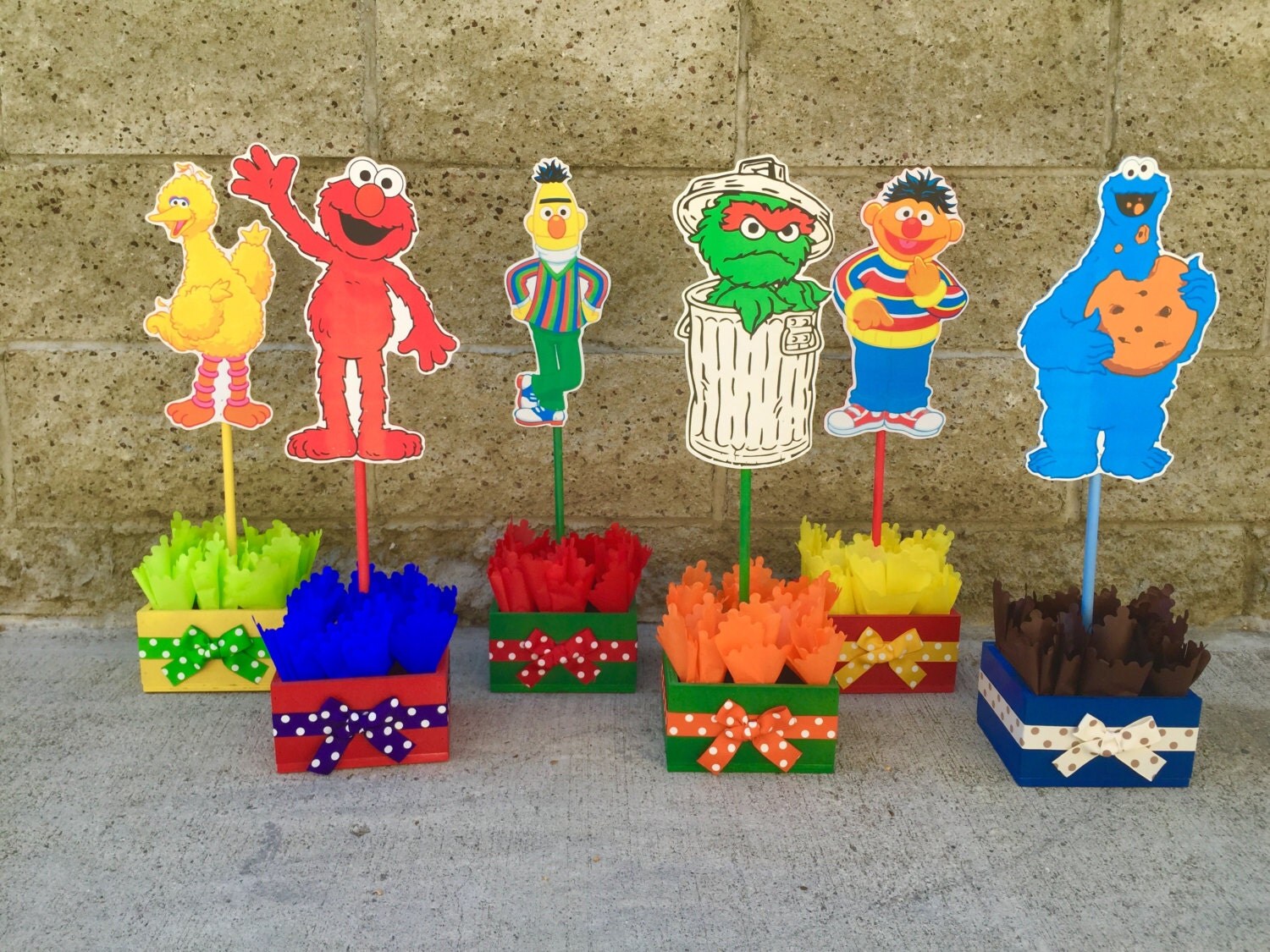 Sesame Street Centerpiece Decoration Elmo Cookie Monster Oscar
