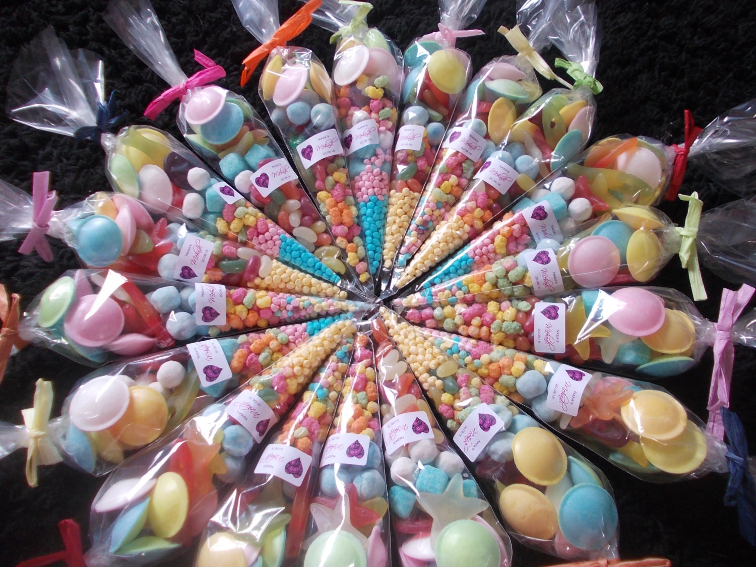 Sweet cones Set of 25 party favours childrens party