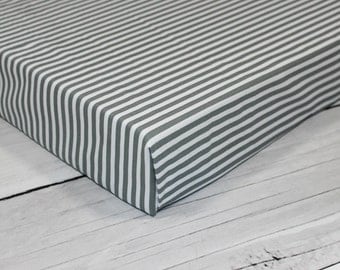 stripes crib sheets, fitted crib sheet, monochrome nursery, crib bedding, boy crib sheet, girl crib bedding, monochrome baby, vintage
