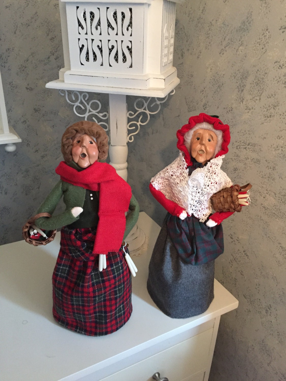 old byers choice carolers