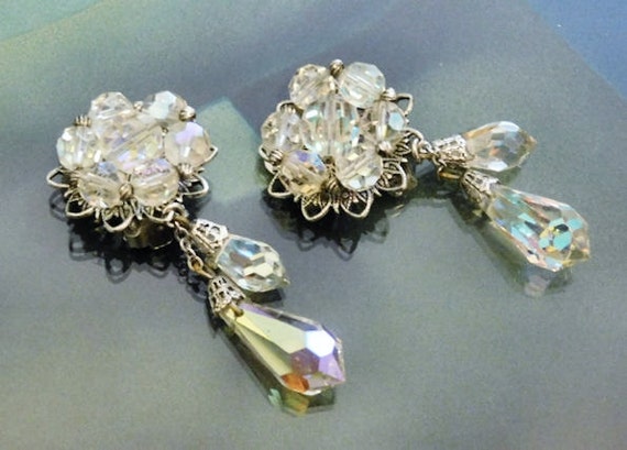 Vintage Swarovski Austrian Crystal Earrings AB Aurora Borealis Clip On Drop 1950s Mid Century Art Deco Revival Old Hollywood Wedding Bride