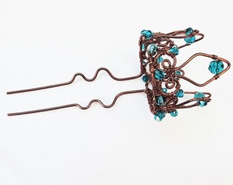 Crown hair fork - Silver or copper wire wrapped hammered crown hair pin - Decorative bun pin - Queen hair fork - Blue beads