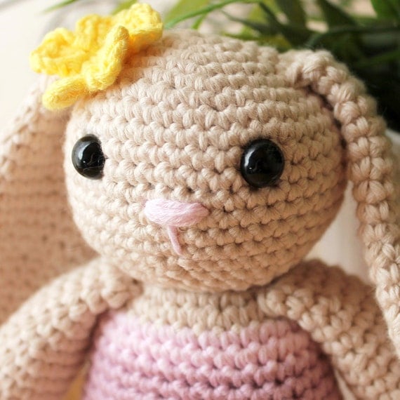 Rabbit - Animalius. Amigurumi Pattern PDF.