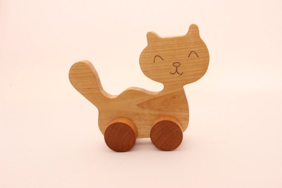 carno wooden cat toy