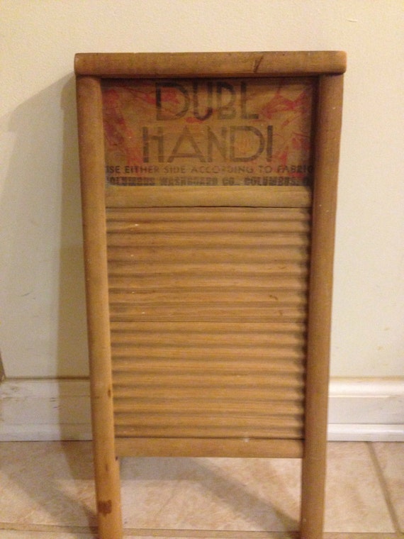 Vintage washboardDubl Handi V model / Columbus Washboard Co./