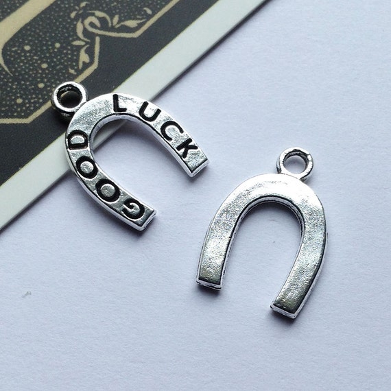 Horseshoe Charms For Invitations 8