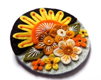 SUMMER felt brooch pin with freeform embroidery - scandinavian style