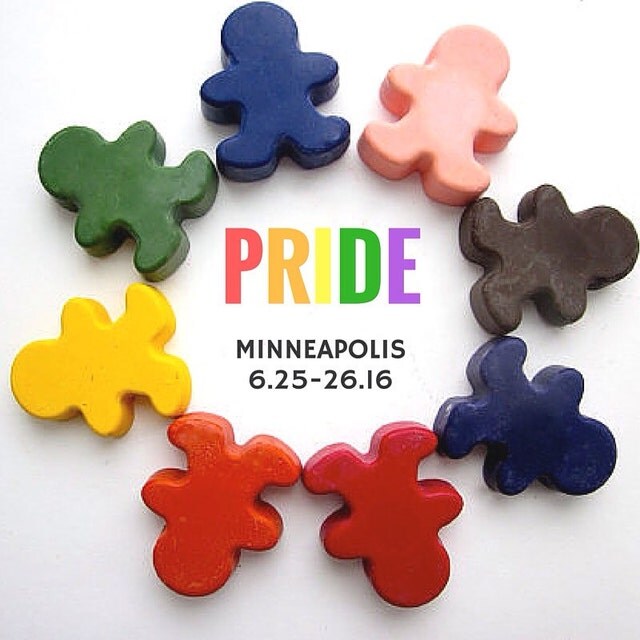 Crayons Orginal Eco Friendly Natural Soy by earthgrowncrayons