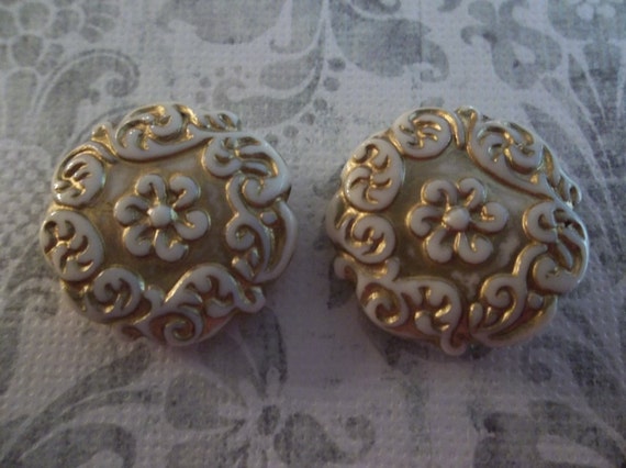gold coin beads