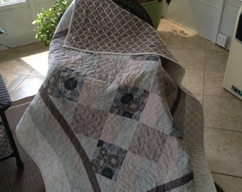 Blue/Cream/Taupe - 54" x 75" - Sterling Studio by Lori Wells/Magnolia Lane by Laura Gunn -Contemporary Quilt