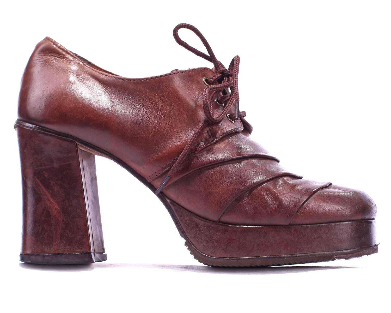 Vintage PLATFORM Shoes 70s Distressed Rust Brown Leather