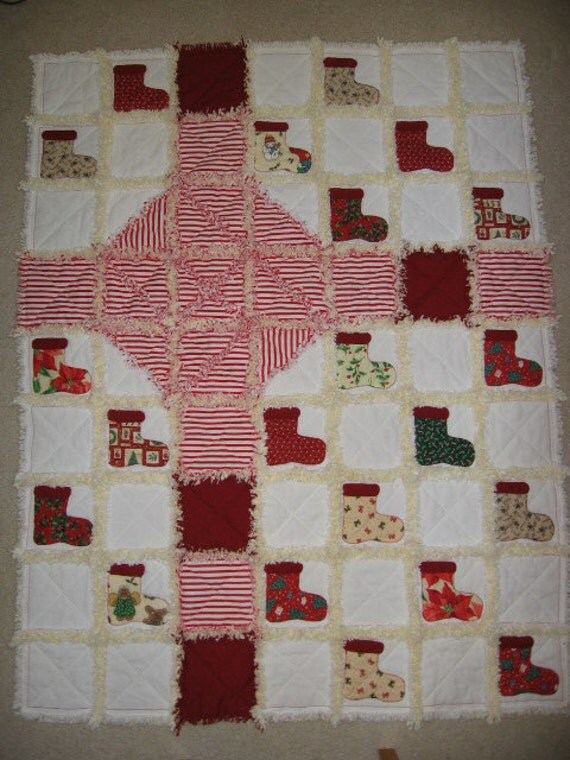 Download Gift Wrapped Christmas Rag Quilt Digital Pattern from Sew