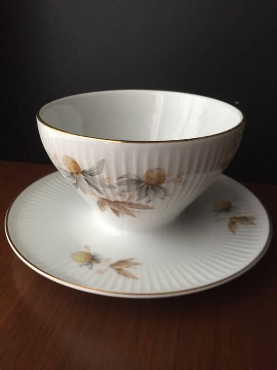 Thomas Germany 7498 Dishes Vintage Gravy by NotMadeInChinaFinds