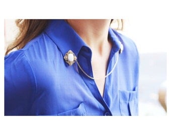 Sweater Guard Cardigan Clip Collar Clip Vintage Inspired Retro Jewelry - Carla Gold