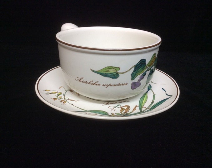 Villeroy and Boch Botanica Gravy Boat with Under Plate, Vintage Villeroy & Boch Gravy Server from Luxembourg, Floral Gravy Bowl