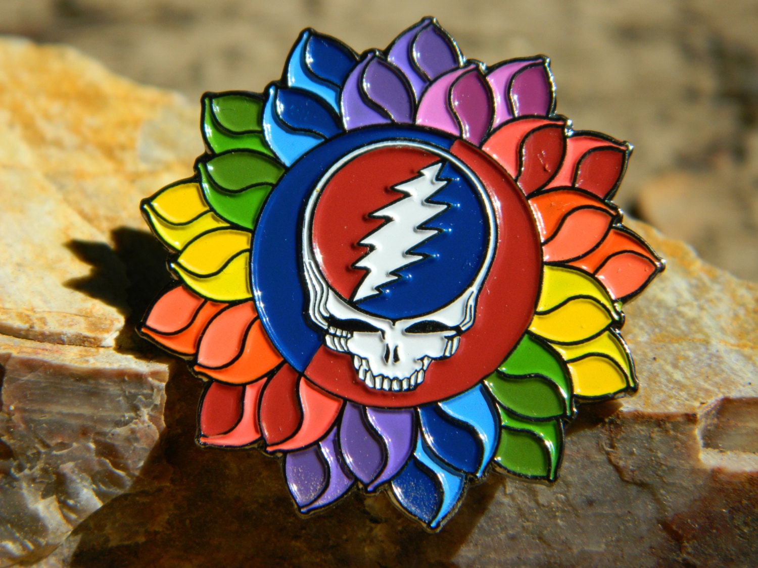 Grateful Dead rainbow flower hat pin