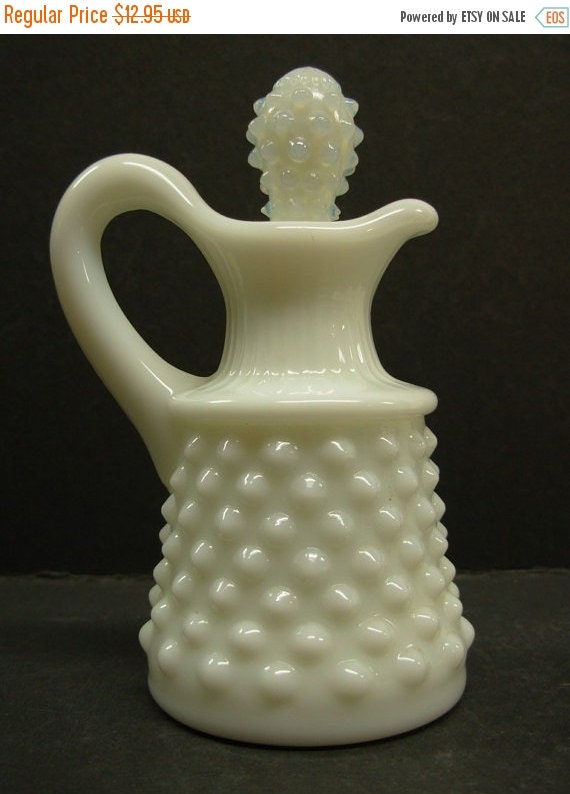 Sale Vintage Fenton Hobnail Pattern White Milk Glass Oil Cruet Bottle And Stopper Haute Juice 5941