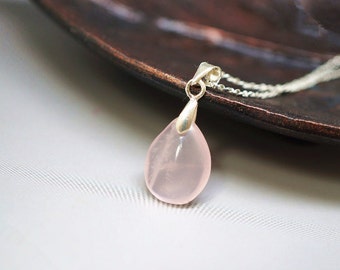 Tiny Rose Quartz Necklace, Genuine Rose Quartz Necklace, Natural Tear Drop Rose Quartz Healing Pendant, Delicate Pink Yoga Gemstone Necklace
