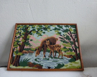 THE CANVAS BICHES vintage 1960, in a box pretty wooden frame