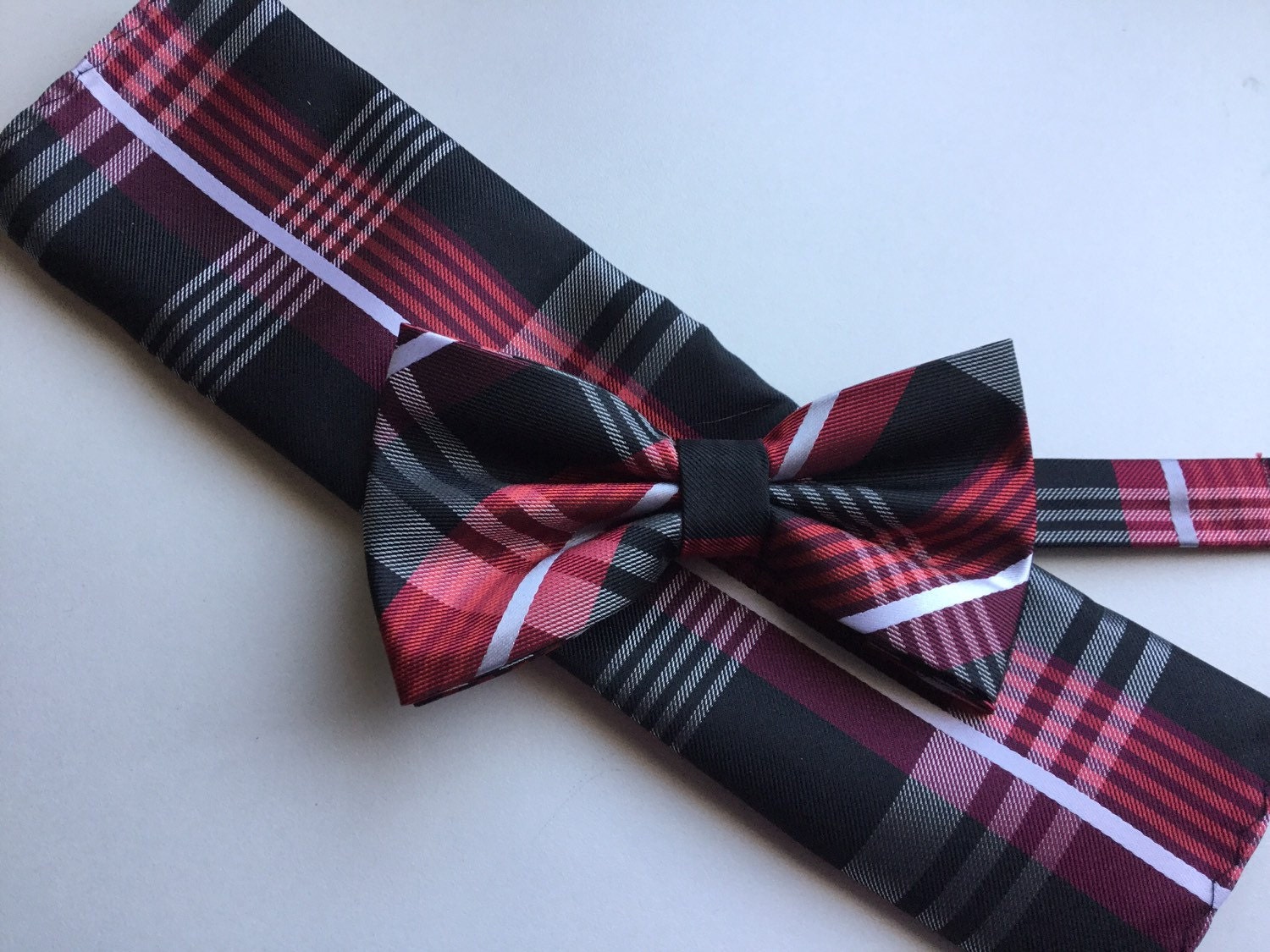 Black and Red Bow Tie Set